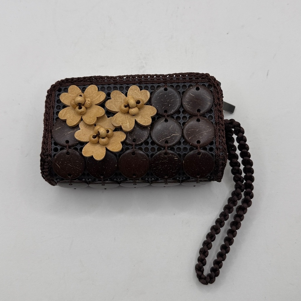 Vintage Coconut Shell Piece Wallet Zip Around Coin Purse Wristlet Brown Floral - Picture 1 of 12